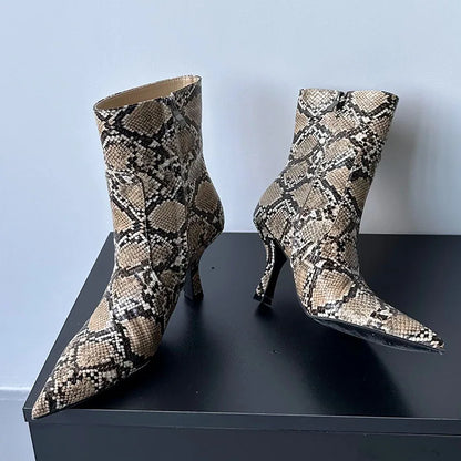 Fashionable Comfortable Elegant Short Zipper Snakeskin Knee High Boots