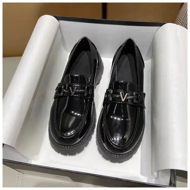 British Style Retro Patent Leather Buckle Fashion Solid Hedging Flats Loafers